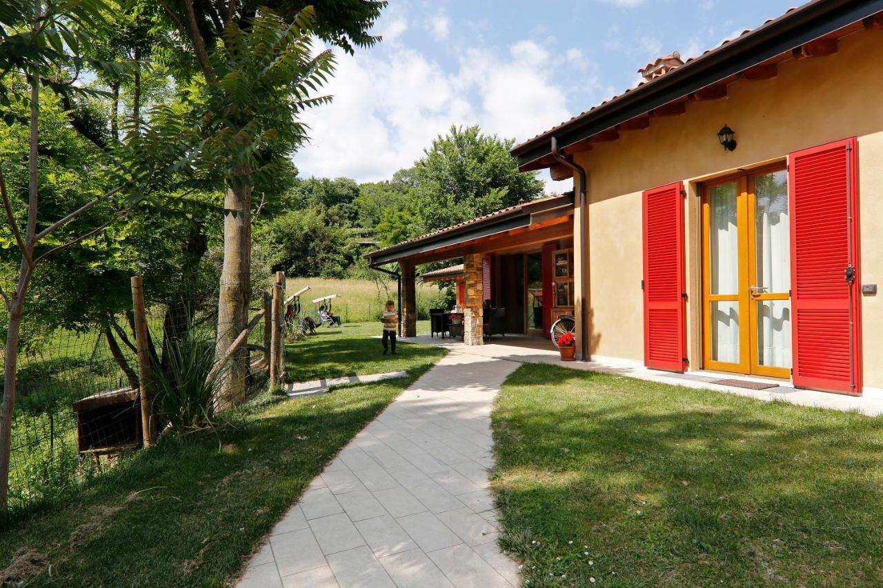 Agriturismo Terra E Lago D'Iseo Franciacorta Паратико Екстериор снимка
