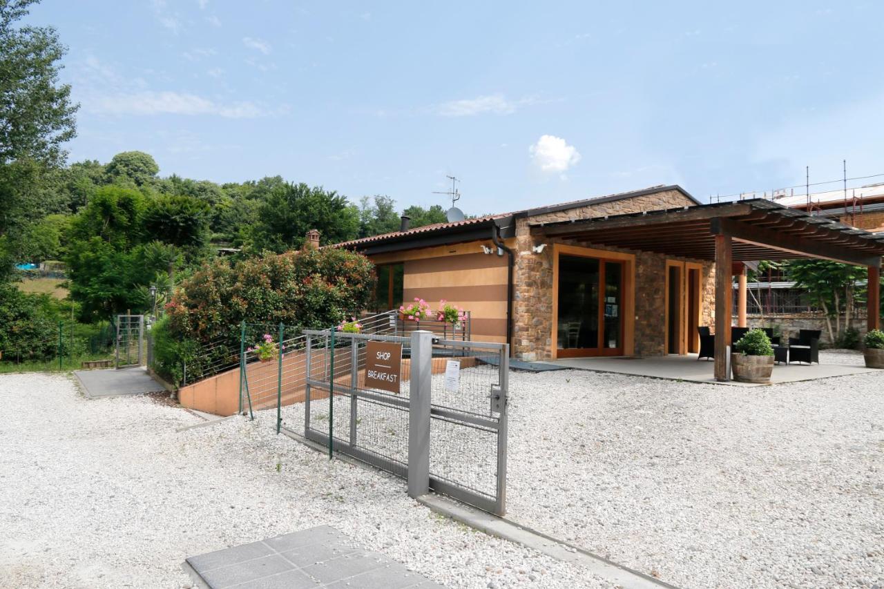 Agriturismo Terra E Lago D'Iseo Franciacorta Паратико Екстериор снимка