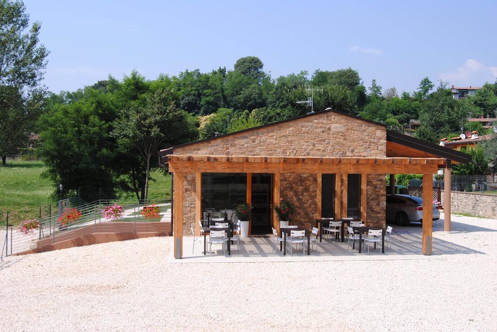 Agriturismo Terra E Lago D'Iseo Franciacorta Паратико Екстериор снимка