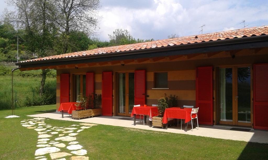Agriturismo Terra E Lago D'Iseo Franciacorta Паратико Екстериор снимка